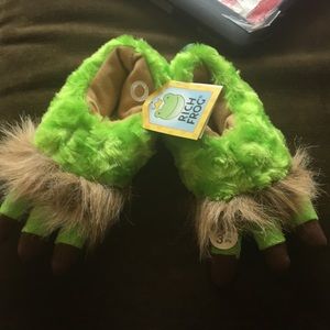 Monster feet slippers